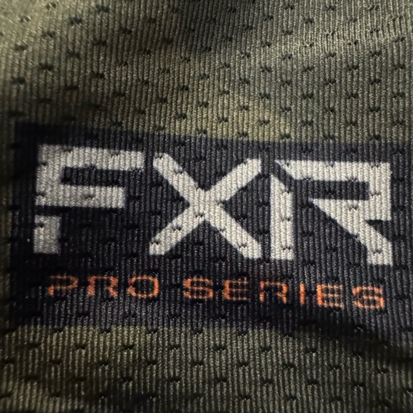 FXR Pro Series Army Camo UPF Neck Gaiter Sun Protection Breathable Mask NWT - Picture 6 of 7